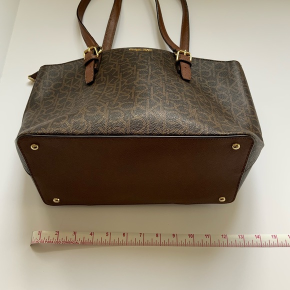 Calvin Klein bag - Picture 7 of 8